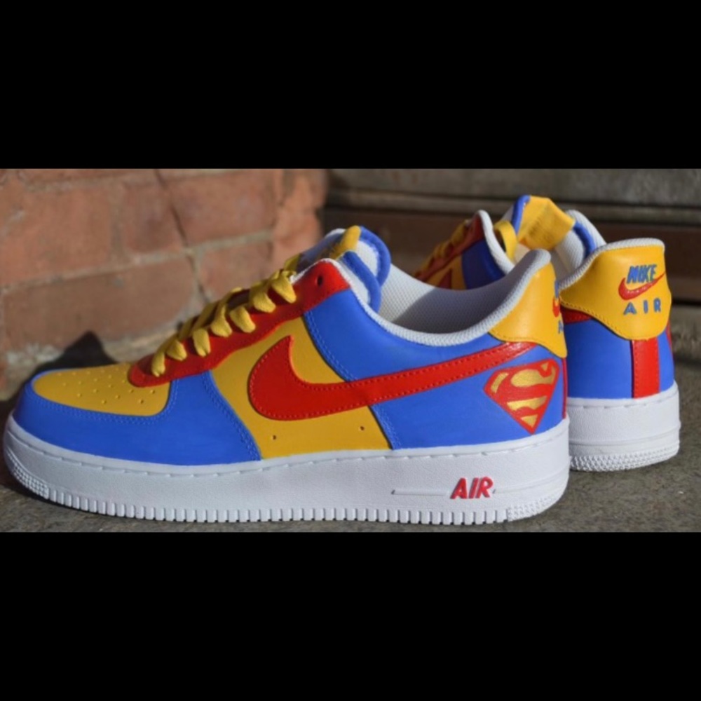 Custom nike air force 1 (SUPERMAN)